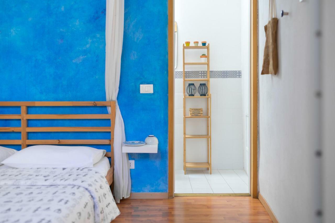 パレルモ Bed And Book Giusino Bed & Breakfast エクステリア 写真