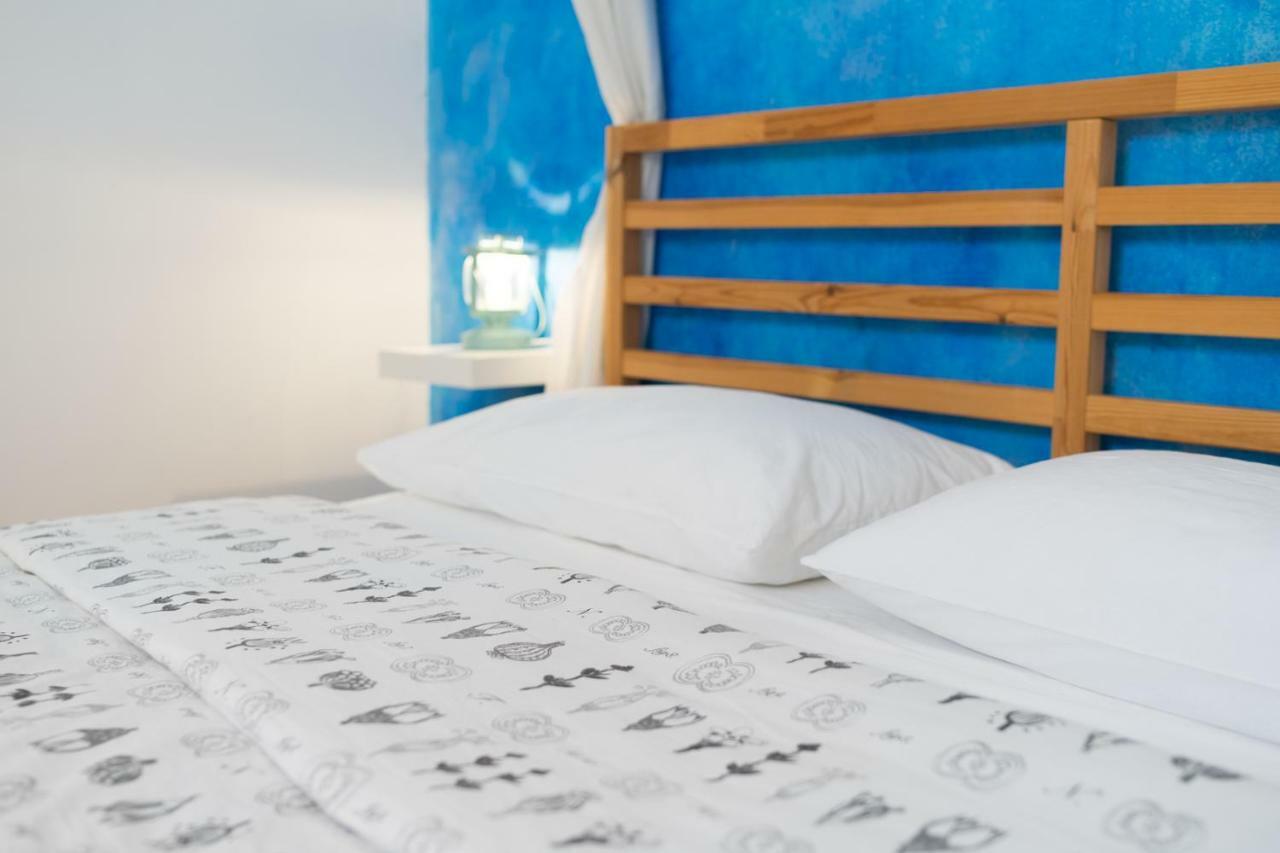 パレルモ Bed And Book Giusino Bed & Breakfast エクステリア 写真